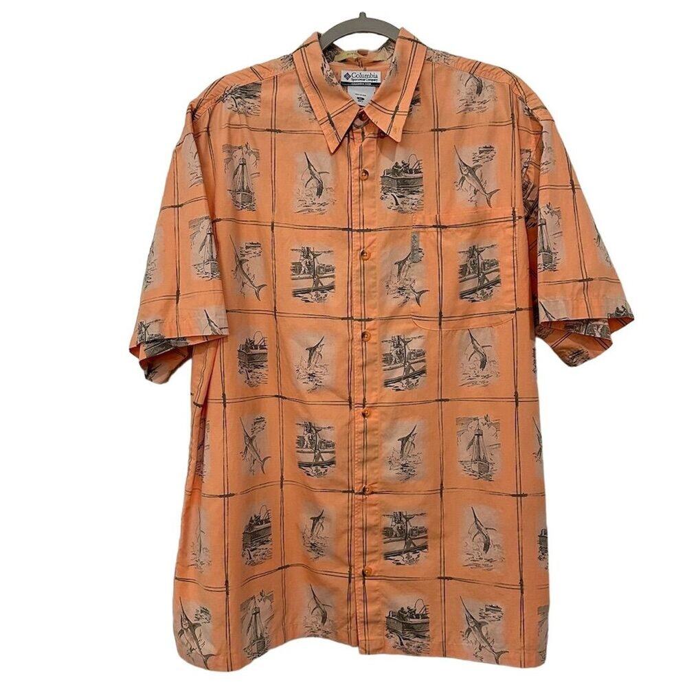 Columbia River Lodge Men's XL Peach Fish Print Button-Up Shirt‎
